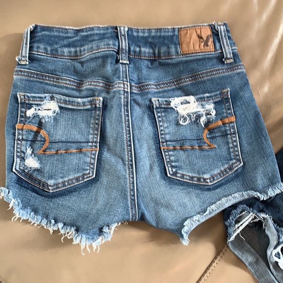 American Eagle jean shorts x 2 - Picture 2 of 9